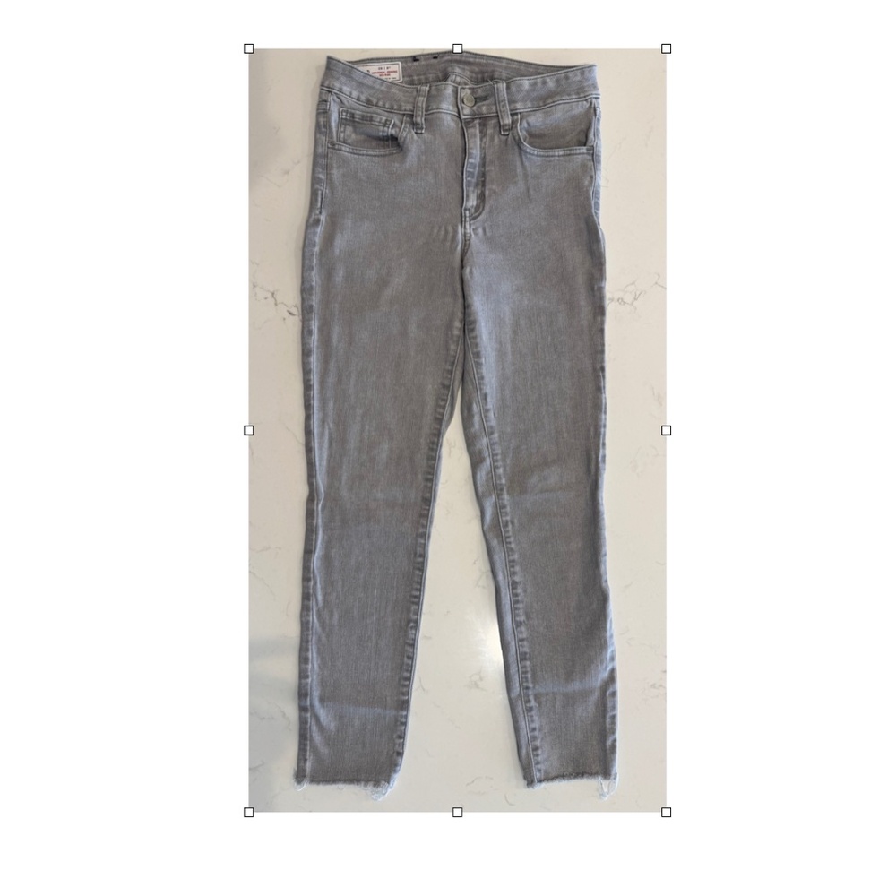 Gap Universal Jegging Midrise Size 8 Grey